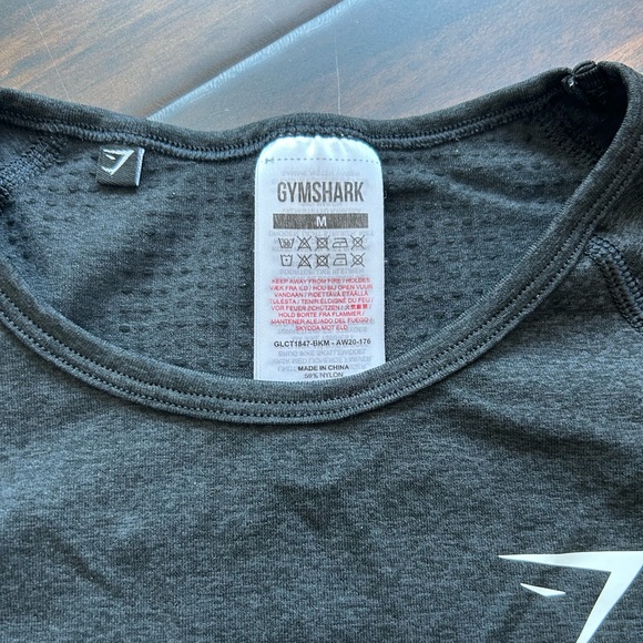 Gymshark cropped long sleeve - Picture 2 of 3